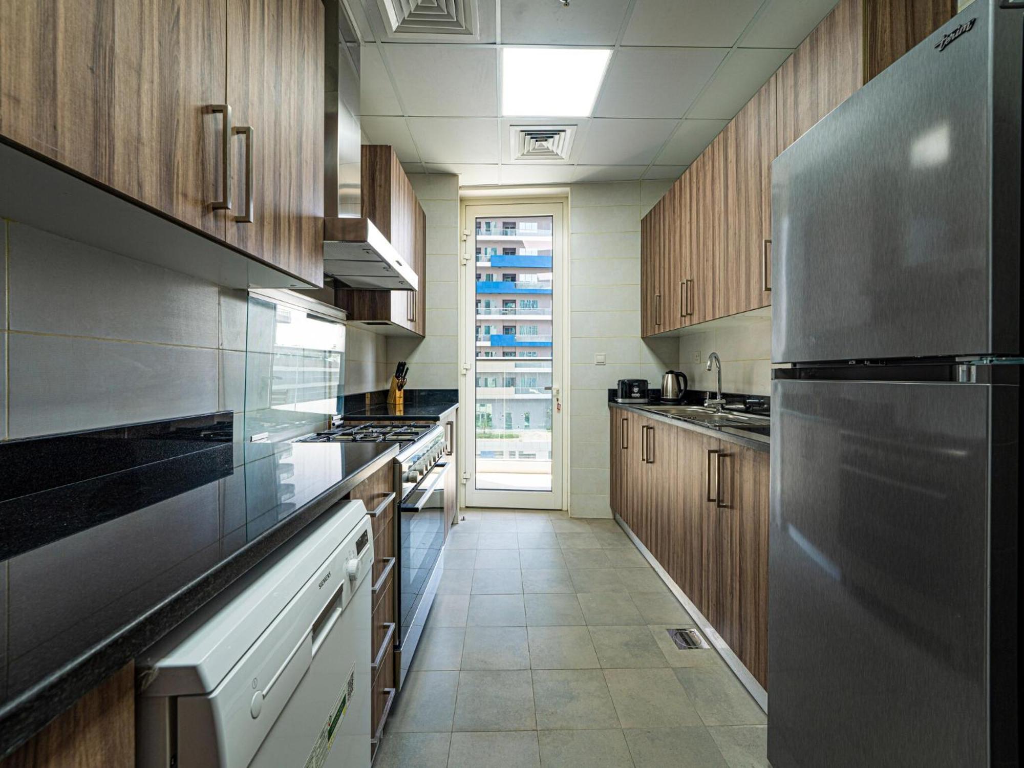 Luxe Apartments Near Dubai Mall Burj Khalifa Pool Gym Parking المظهر الخارجي الصورة